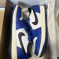 Jordan 1 Low Size 10