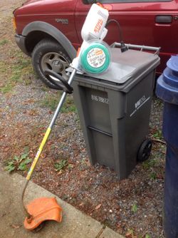 Stihl FSE 60 electric weed whacker