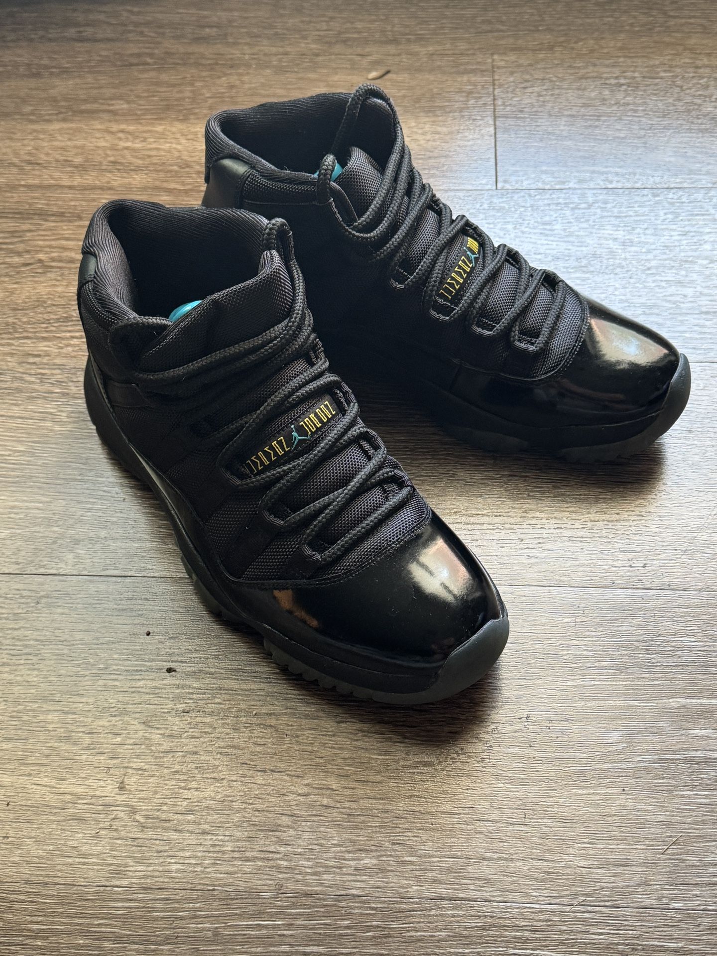 Jordan 11 Gama Size 8