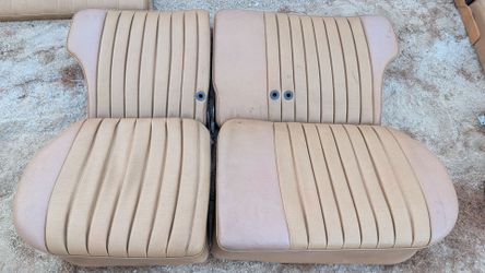 S123 Mercedes rear seats tex vinyl w123 300TD wagon 300 TD backseat