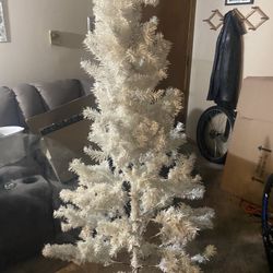 6ft. White Christmas Tree 