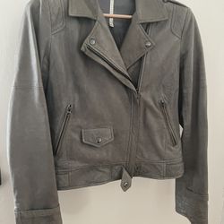 Women’s Leather Jacket 