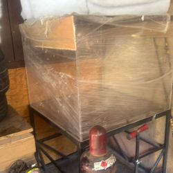 170 Gallon Cube Acrylic Tanke