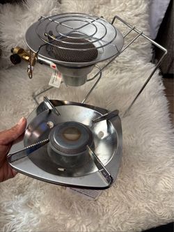 Single burner propane stove -and heater