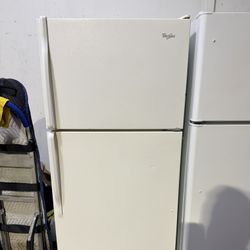 Whirlpool Refrigerator 30 "width 