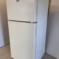 Hotpoint Refrigerator 