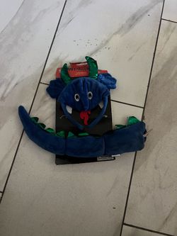 costume