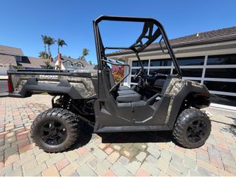 2022 TRACKER OFF ROAD 800SX + TRAILER – LIKE NEW