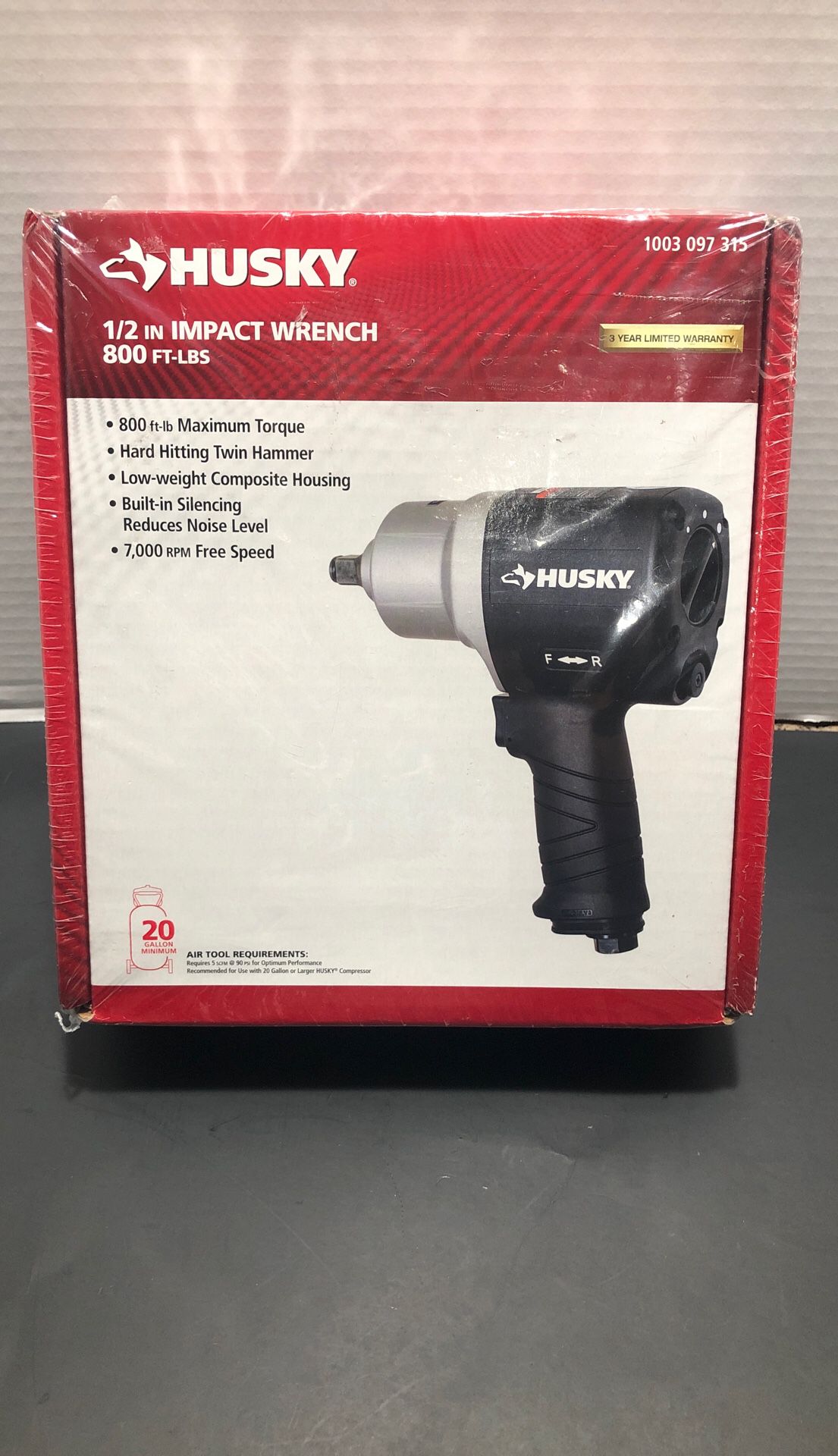 Husky 800 ft./lbs. 1/2 in. Impact Wrench