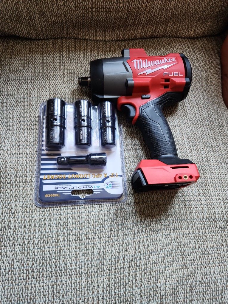 Wrenches
Milwaukee M18 FUEL 1/2 in. Cordless Brushless Impact Wrench Tool Only
 | Mfr # 2967-20 
and 1/2 X 4pc
lugnut socket