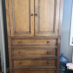 Ethan Allen Chestnut wooden armoire, excellent condition.