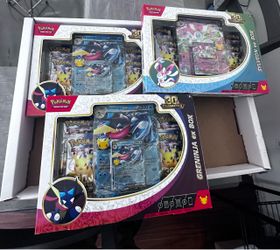 Pokemon 30th Sylveon & Greninja Ex