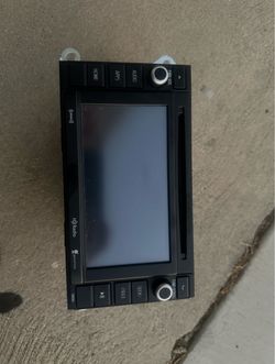 2014-2019 Toyota Tacoma OEM Radio
