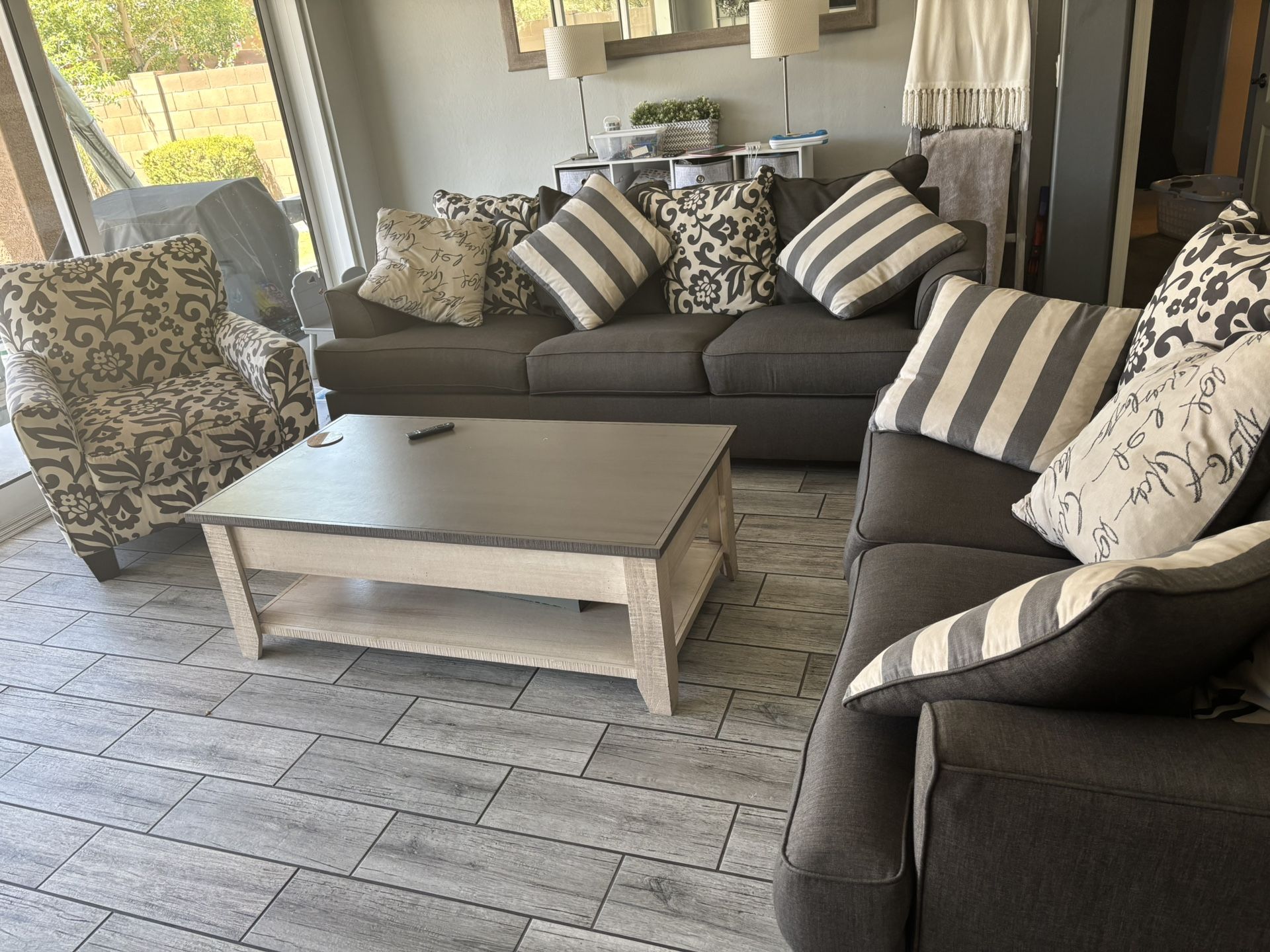 Sofa Set