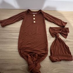 Newborn Gown 