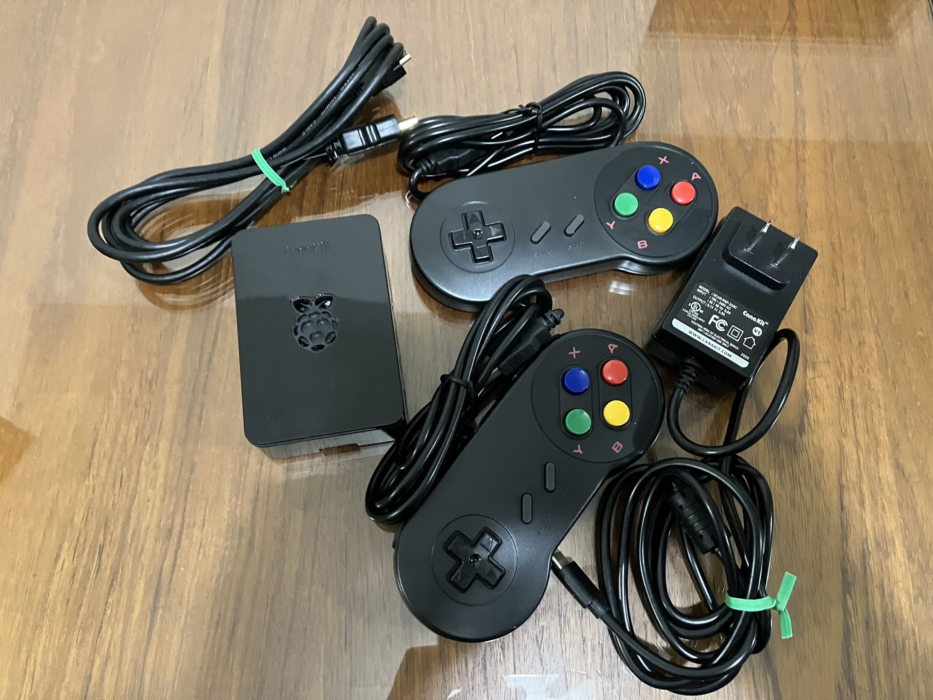 Retro Gaming Console Retropie Raspberry Pi 4 with 1000+ Games SNES/Genesis/NES/Gameboy/GBA/PSX/SMS
