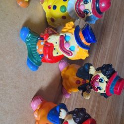 5 Plastic VTG Clowns Piggy Banks 