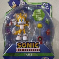 Sonic The Hedgehog 35th Anniversary Tails Figure