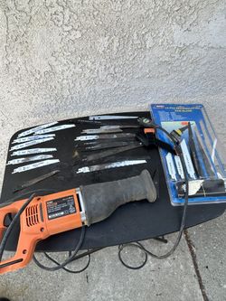 Corded saw 120v