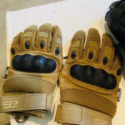 Motorcycle Shoes - Gloves 
