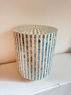 Blue & White Mosaic Accent Table / Plant Stand