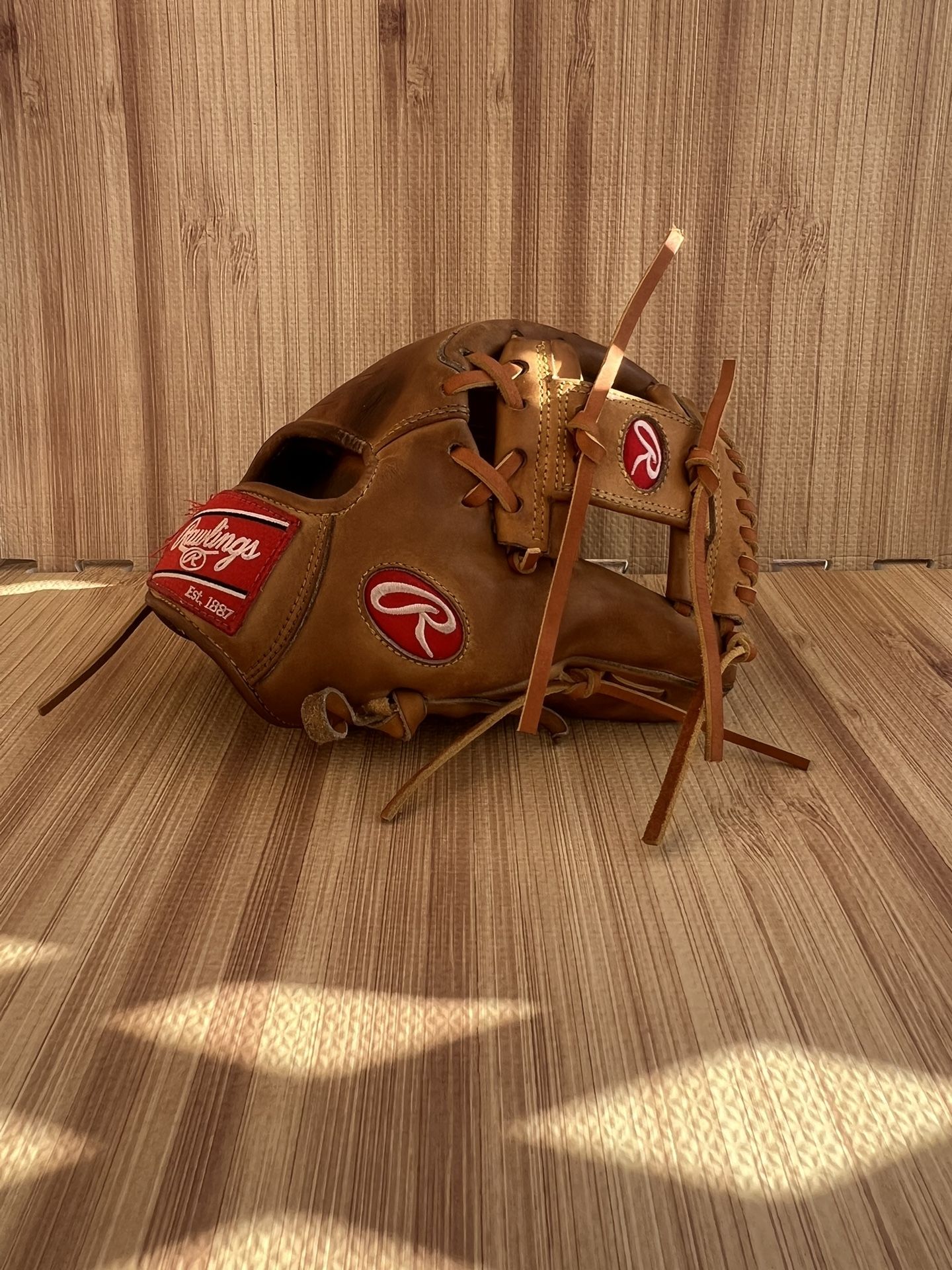 Rawlings Glove 