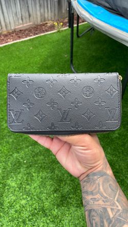 lv wallet