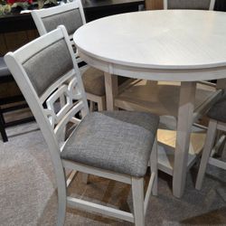 White Round Counter Table + 4 Stools New