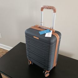 Luggage 18 inch New Black