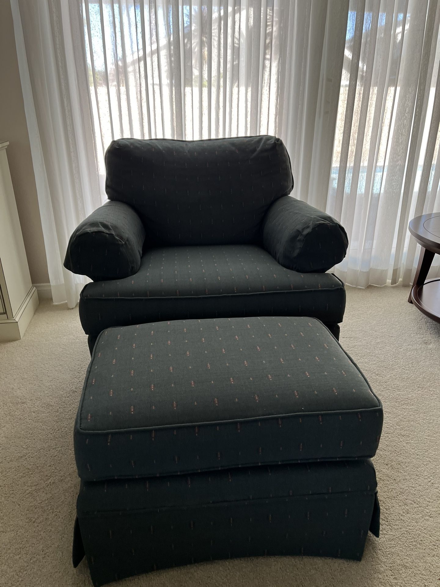 Chair with Ottoman