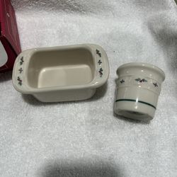 Longaberger Toothpick And Sweetener Holder Set