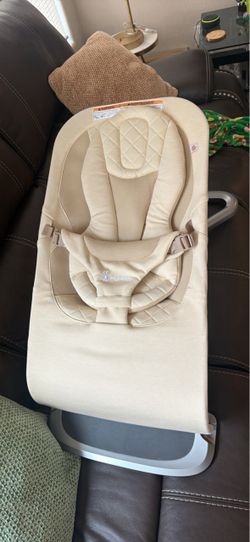 Ergobaby Evolve 3-in-1 Bouncer Seat for Babies and Toddlers 5.5-25 lbs Multi Position