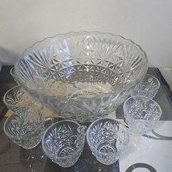 Punch Bowl Set with 8 cups