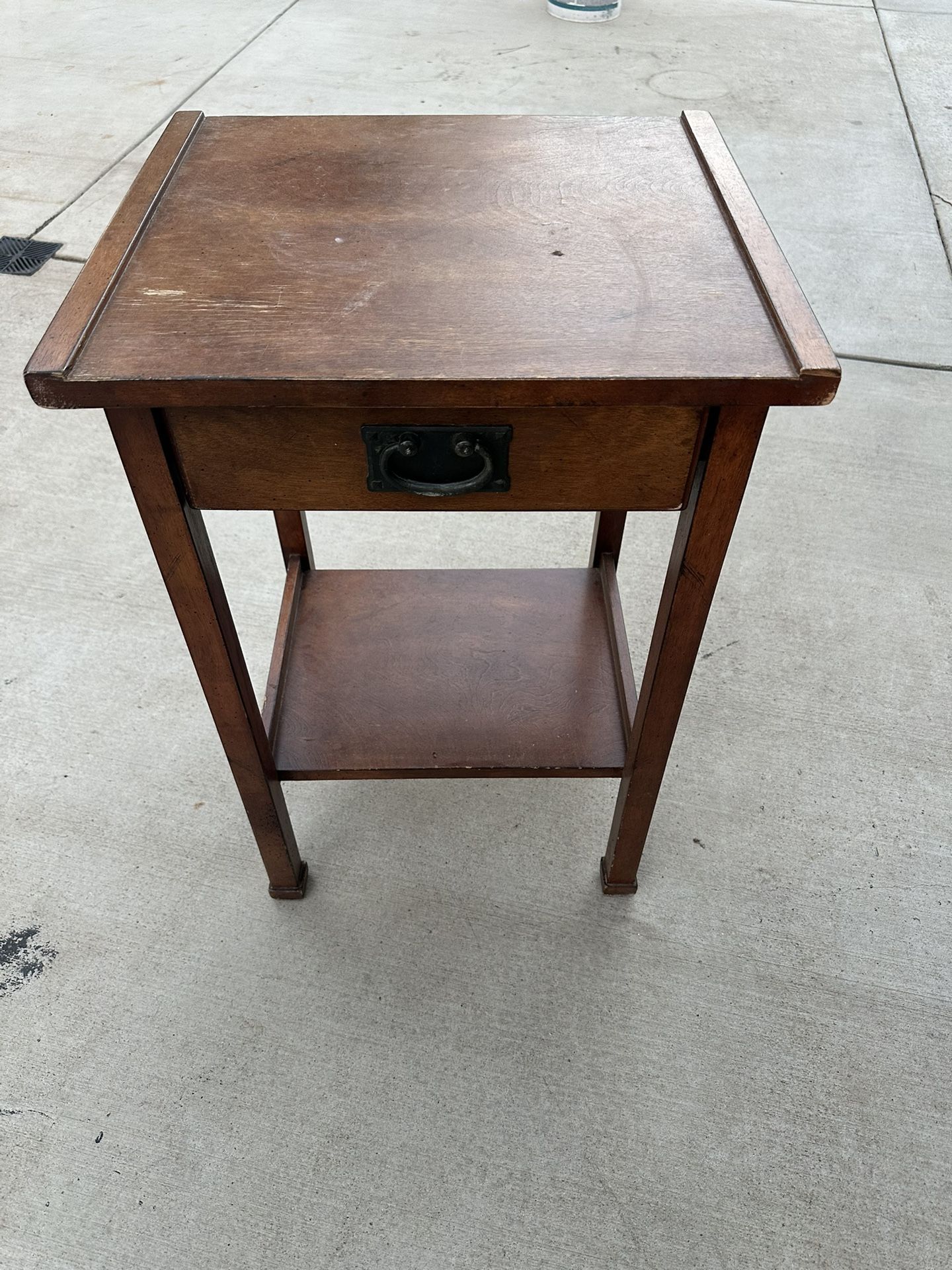 Furniture  Nightstand End Table