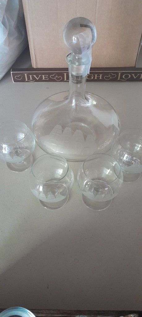 Vintage Glass Etched Ship Wine Canister And 4 Glasses