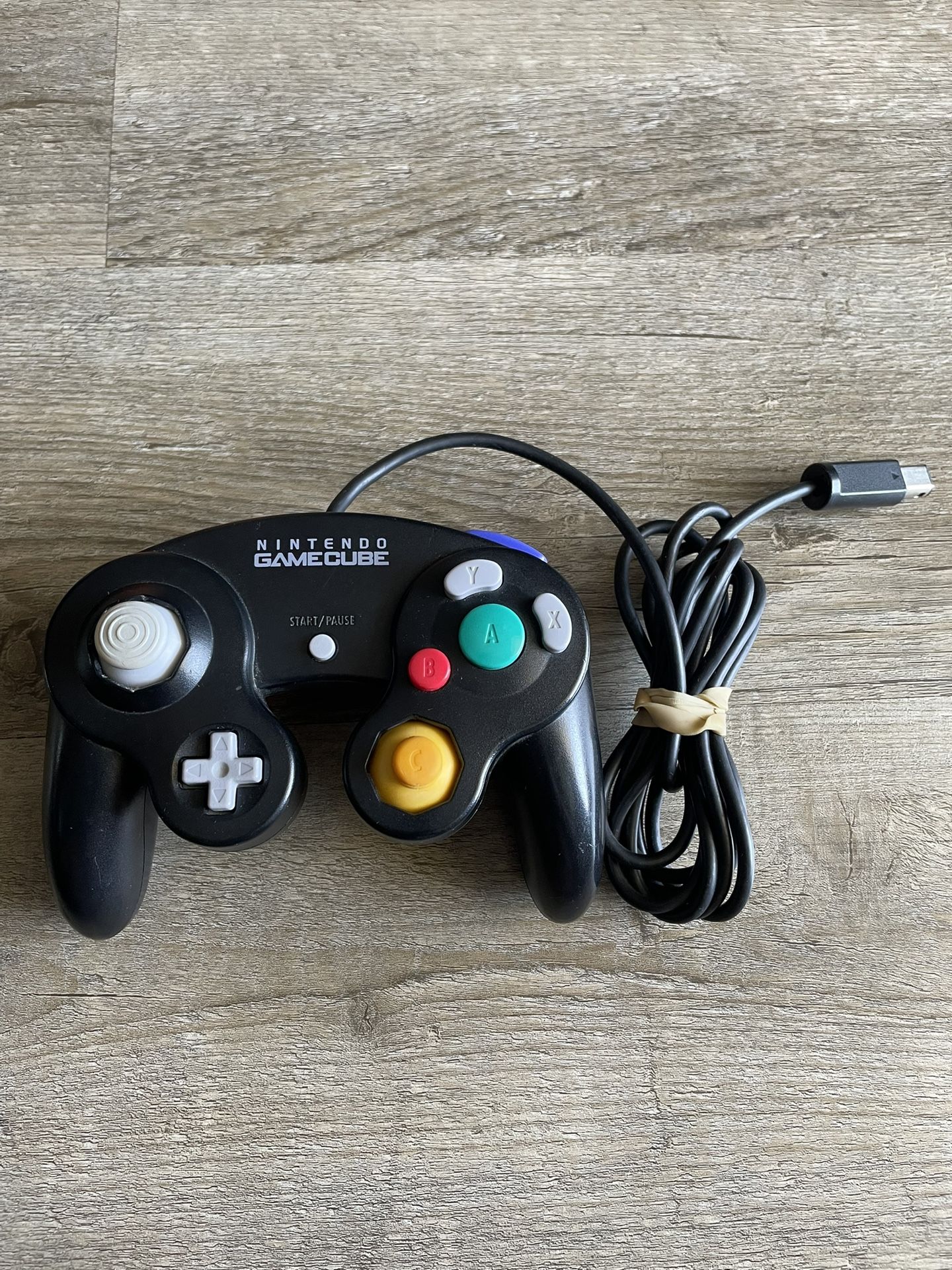 Black Nintendo GameCube Controller