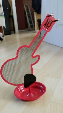 Jewelry holder