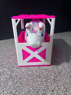 Unicorn power rider with stable and charger