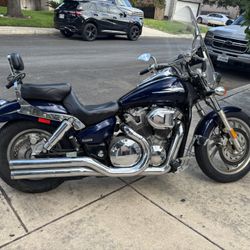 Honda Shadow VTX 1300 Motorcycle 2007