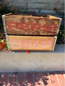 2 Vintage Beverage Wooden Crates. 7-Up and Pepsi Cola