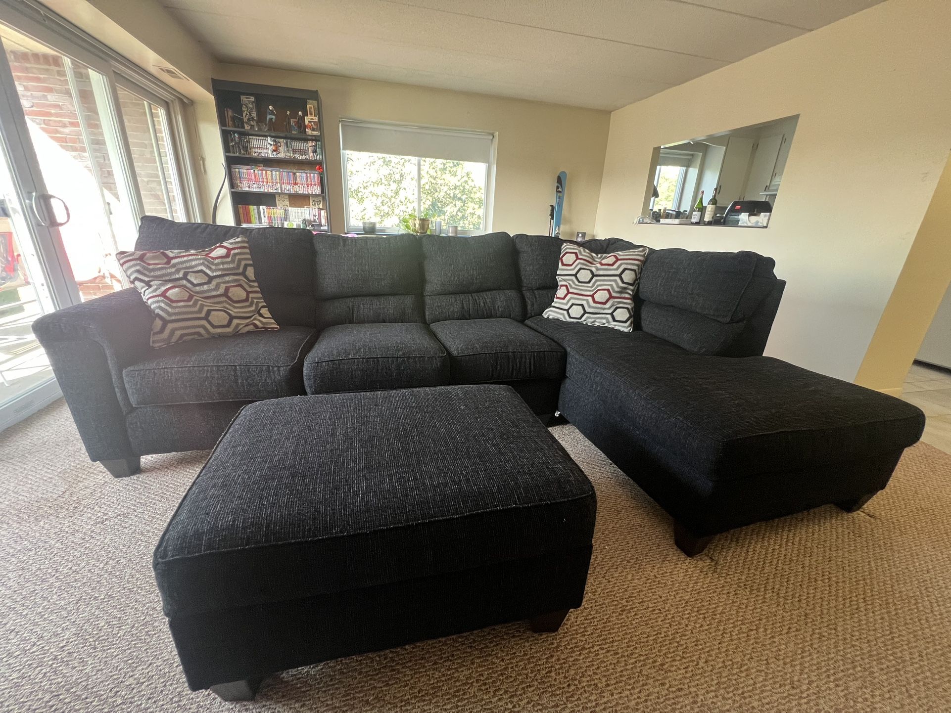 Black Sectional Couch + Ottoman