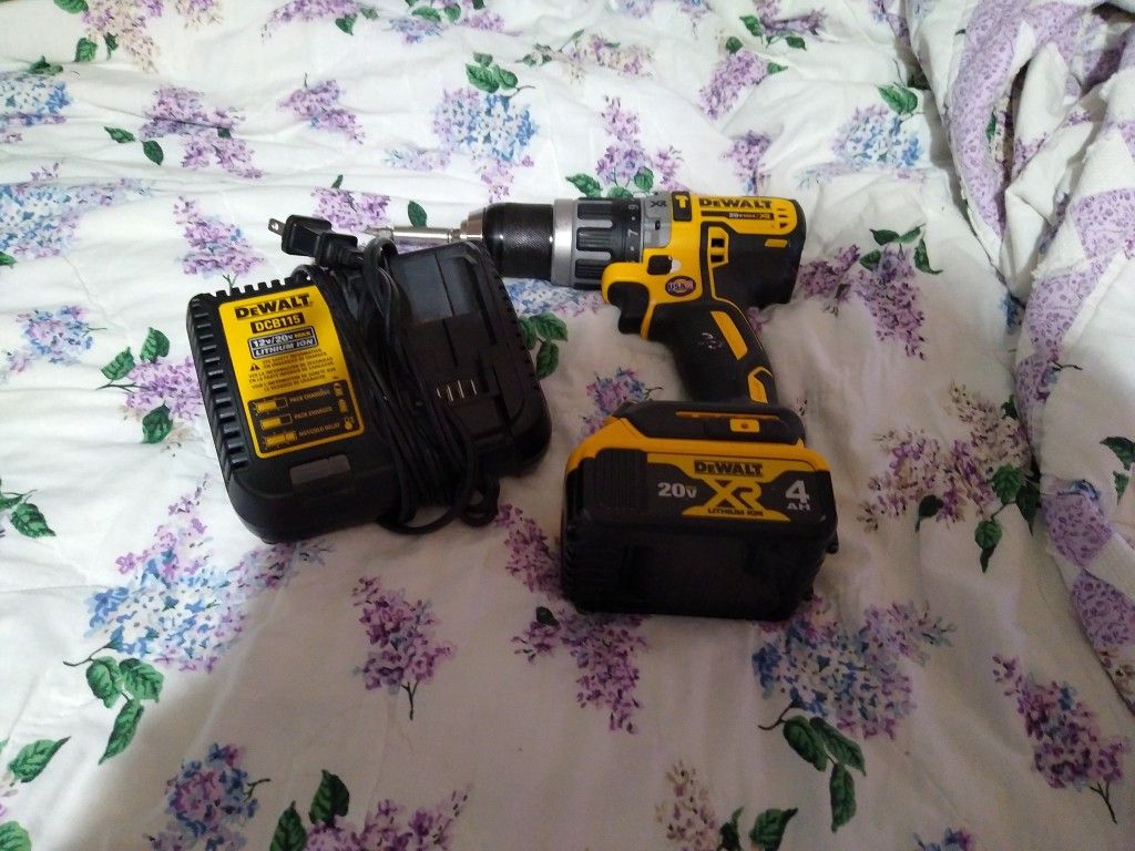 DeWalt  20v Drill