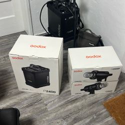 Godox P2400 Power Pack
