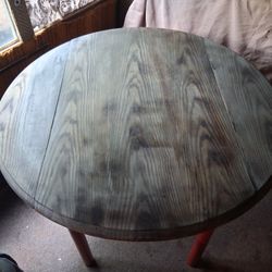 Round Table