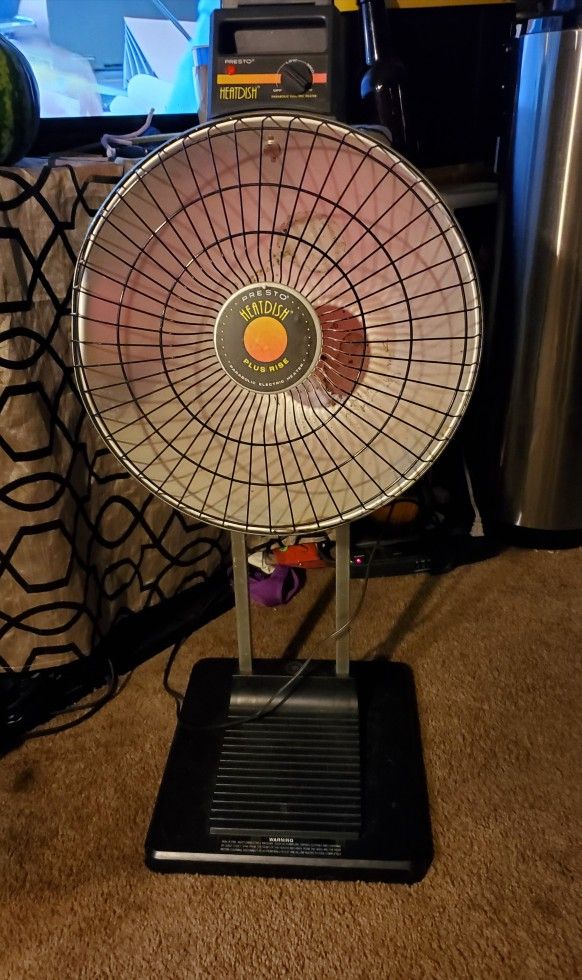 Parabolic Presto Heat Dish Plus Rise with Adjustable Stand and Thermostat Control Heater