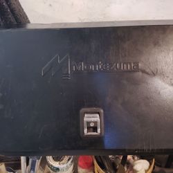 Montezuma triangle tool box 30 in x 15 in