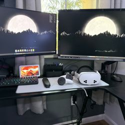 Meta Quest 3S 128GB + Battery Head Strap (Excellent Condition)