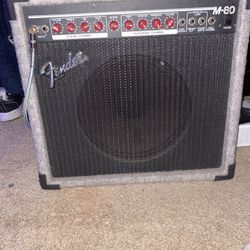 M80 Fender Amp (300W) - Ibanez Mikro Electric Guitar 