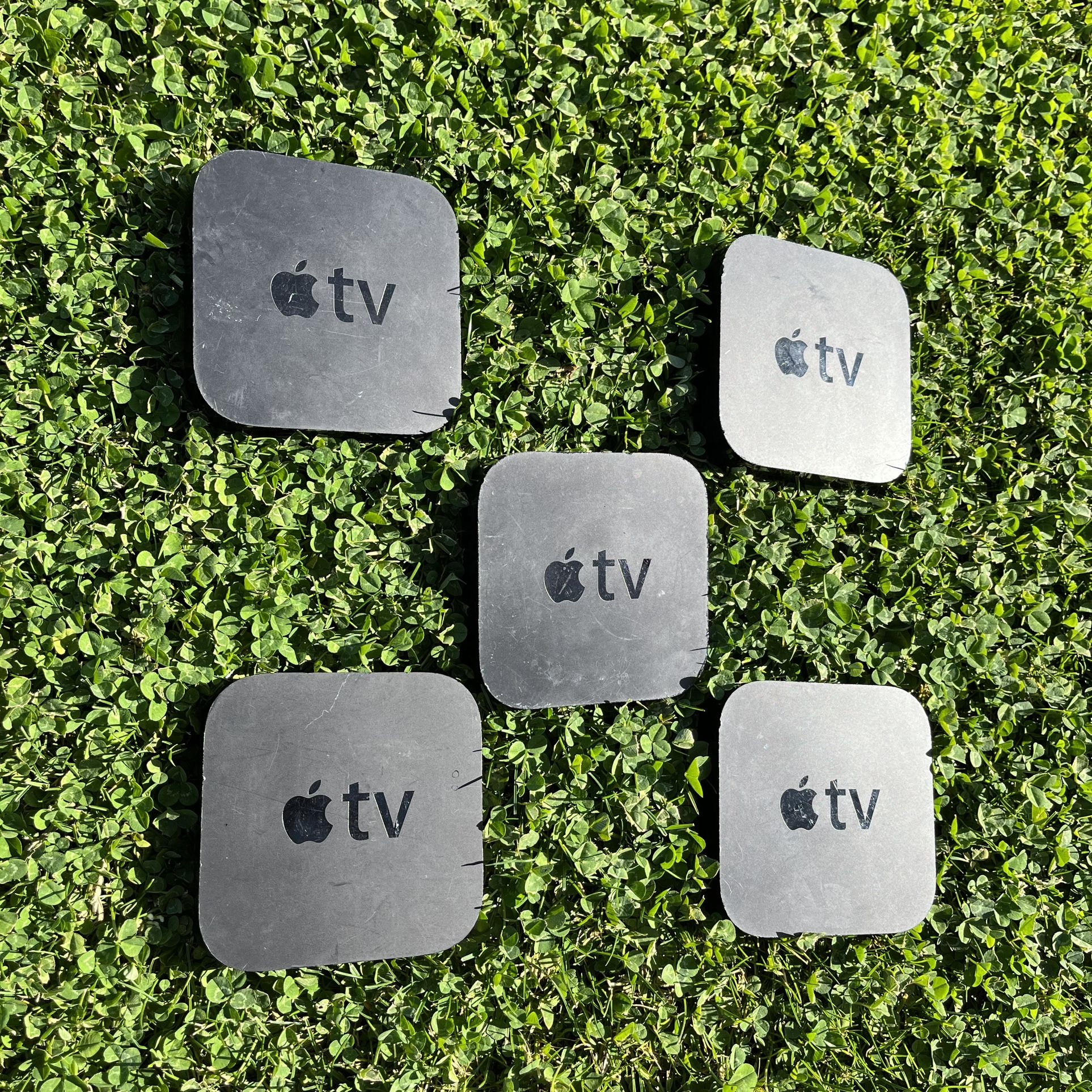 APPLE TV LOT (5) 45$ FOR ALL