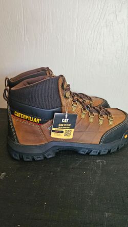 Caterpillar Men Threshold Waterproof Work Boot size 9